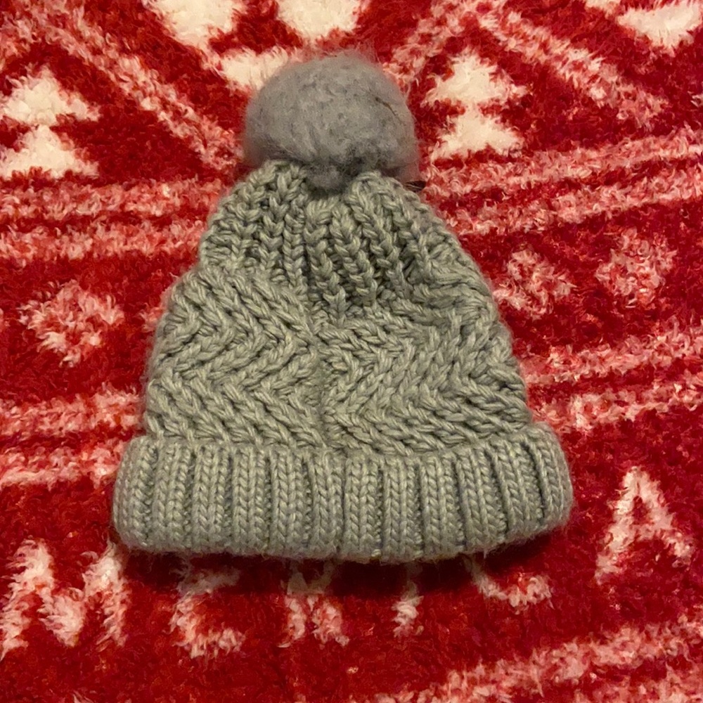 Grey beanie